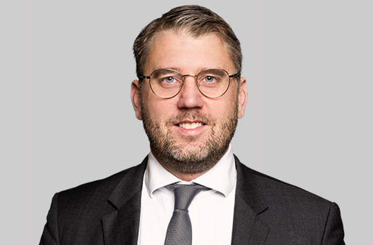 Stefan Pari 615X405